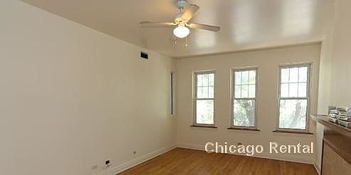 2nd image of 4500 N Sheridan Rd #Bmt