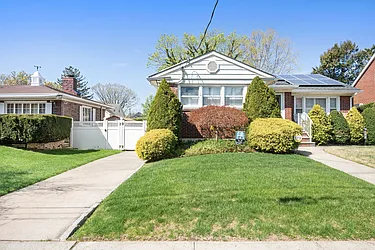 18 Devon Place, #1