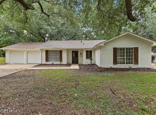 111 Diane Pl, Clinton, MS 39056