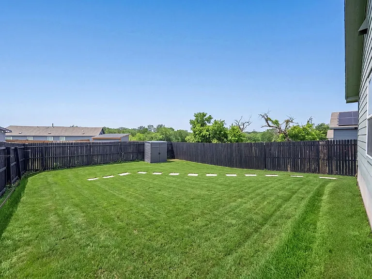 4138 Southton Tarn — Photo 32