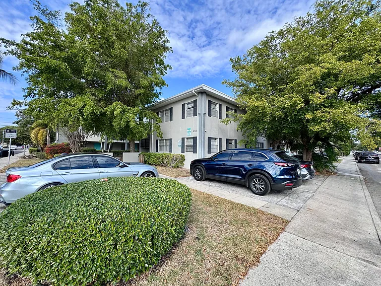 202 Lucerne Ave #12 — Photo 38
