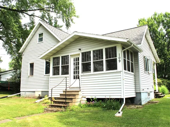 109 E 15th Street, Neillsville, WI 54456