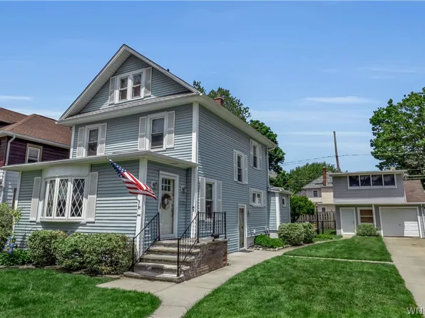 33 Morrow Ave, Lockport, NY 14094