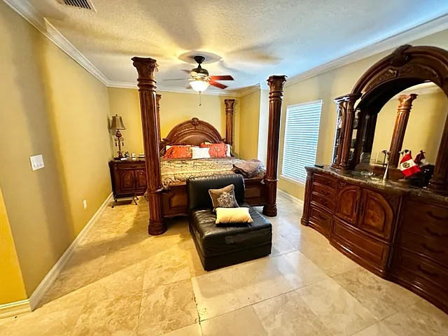 4232 Messina Dr — Photo 15