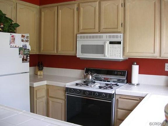 4th image of 23513 Chatfield Way