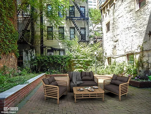 Rented by Citi Habitats | media 9