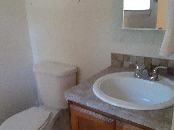 5th image of 22119 Bluewater Dr SE