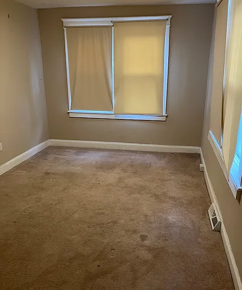 45 W Lakeshore Dr — Photo 5