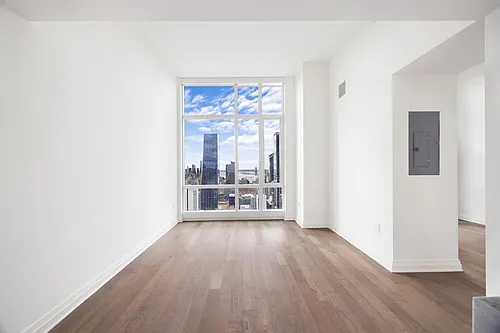 460 W 42nd St #Penthouse 1H Photo 1