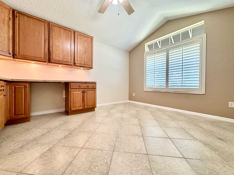 487 Thistledown Way — Photo 13