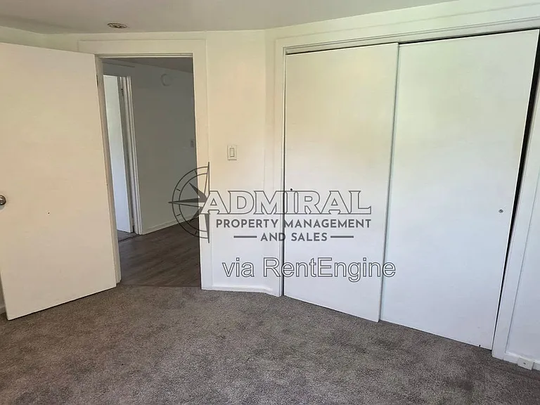 6 Dora Dr #D — Photo 9
