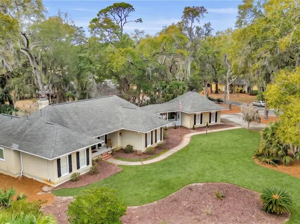10 Tangletree Lane, Savannah, GA 31411