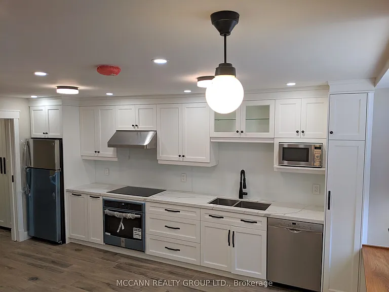 93 Dunn Ave #3 — Photo 3