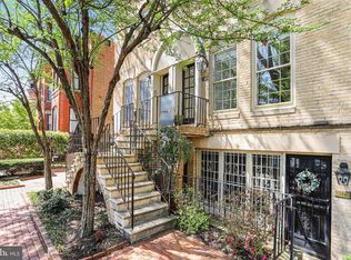 212 3rd St NE APT A, Washington, DC 20002
