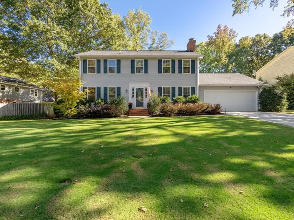 305 Hunting Hill Cir, Greer, SC 29650