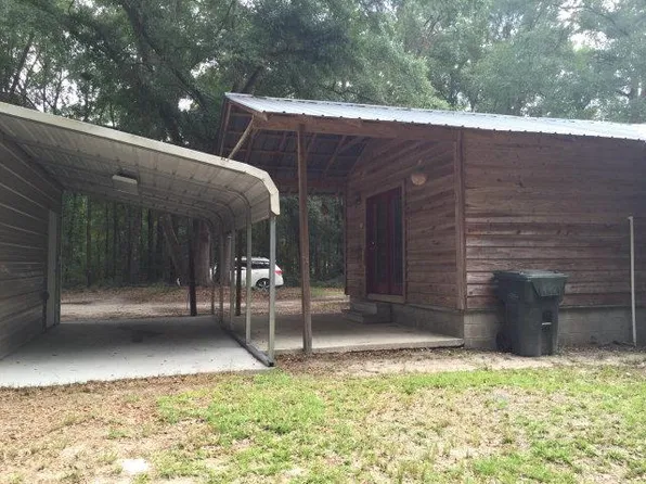 260 Magnolia Ln SE, Allenhurst, GA 31301