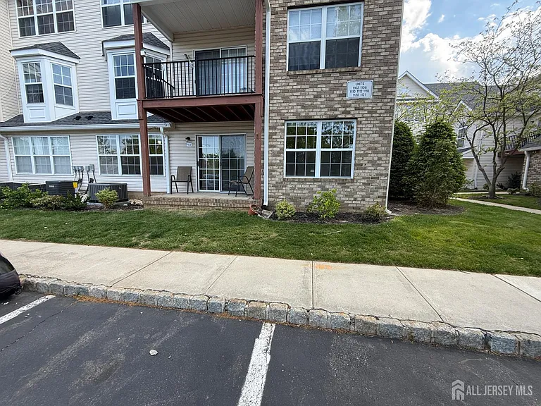 1102 Stony Brook Way — Photo 18