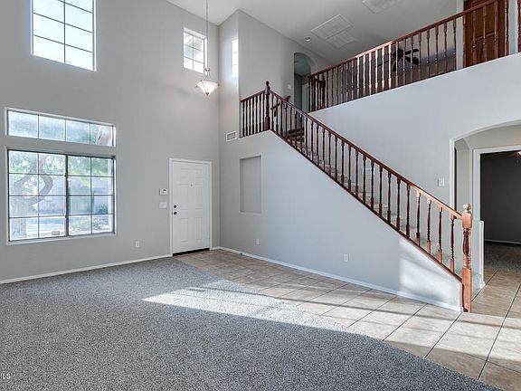 3rd image of 21021 N Jocelyn Ln
