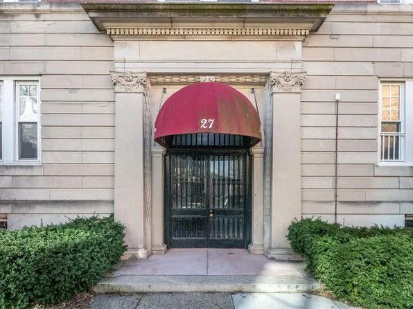 27 Locust Avenue #4S, New Rochelle, NY 10801