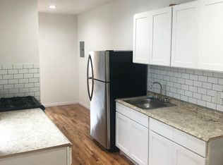 855 Woodward Ave #2B, Ridgewood, NY 11385