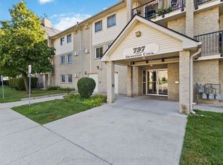 737 Deveron Cres #217, London South, ON N5Z 4X9