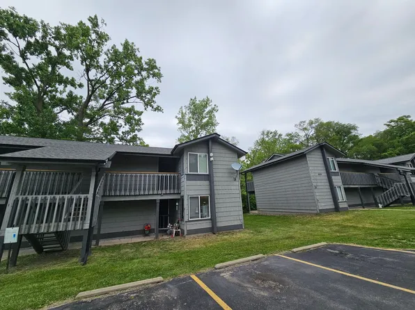 5022 East Riverside Boulevard, 5022 E Riverside Blvd APT 12, Loves Park, IL 61111