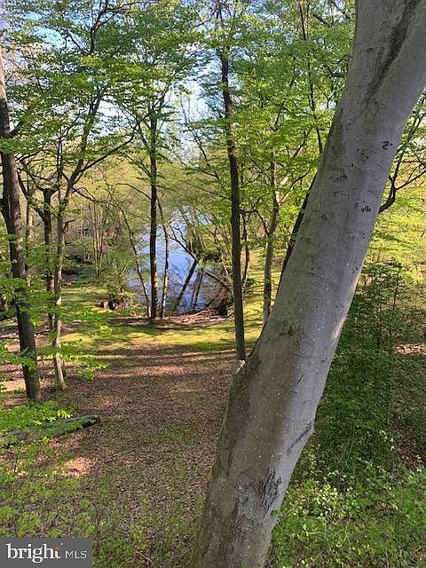 1st image of 42 Creek Rd