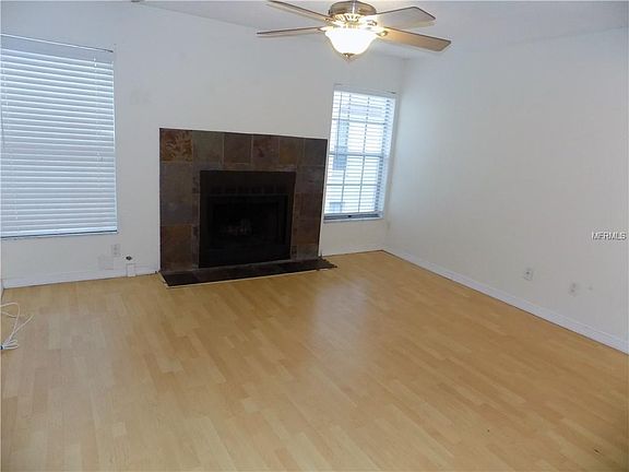 2nd image of 2987 Bonaventure Cir APT 203