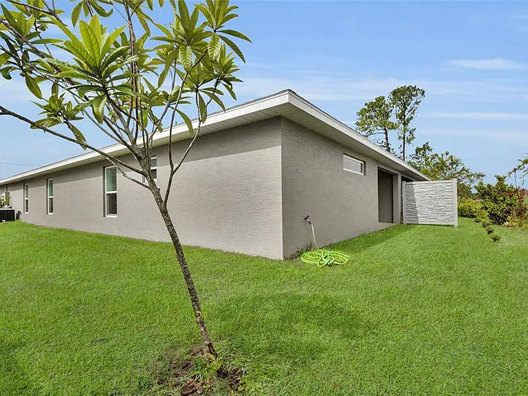 13 Llovera Pl — Photo 26