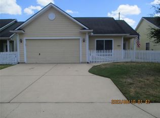 211 N Fowlkes St, Sealy, TX 77474