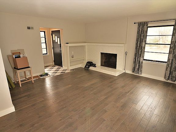 Entry and Natural FP from LR