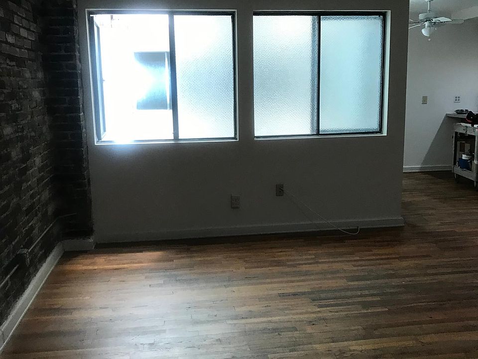2nd image of 635 C St #207