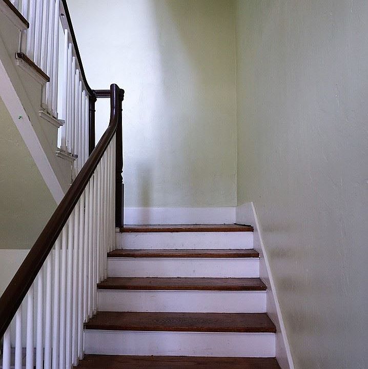1st image of 701 NE 15th St #6008544