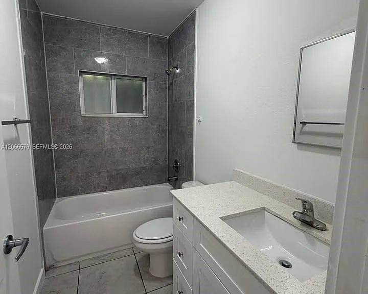 2635 NW 24th Ave — Photo 10