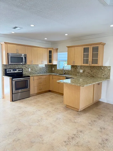 2 bed, 1200 sqft, $2,950 — Photo 3