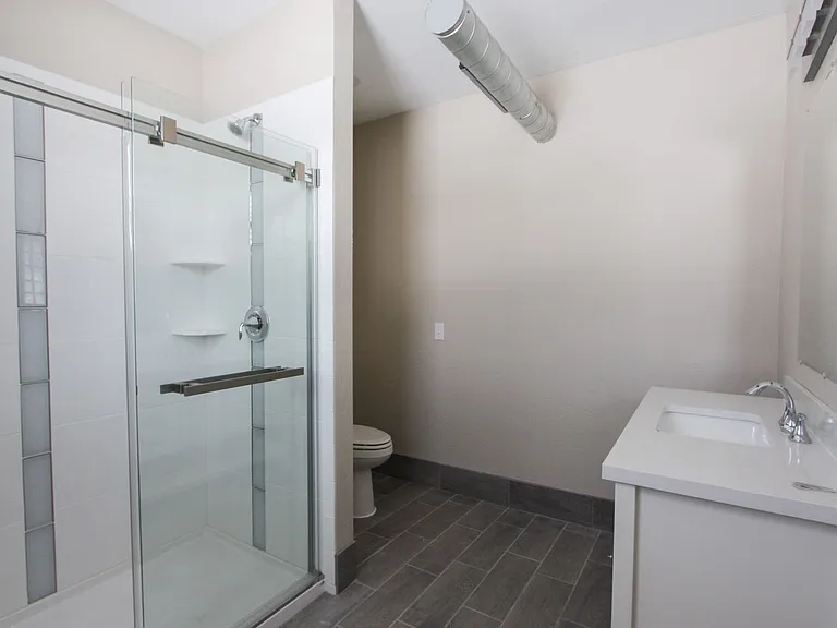 1119 S Braddock Ave — Photo 15