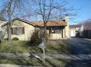 3054 Timber Hill Ln, Aurora, IL 60504