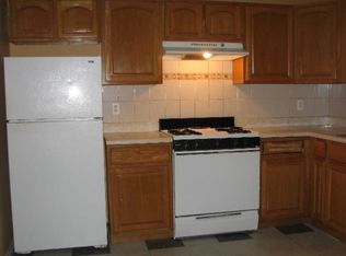 433 Beach 37th St, Far Rockaway, NY