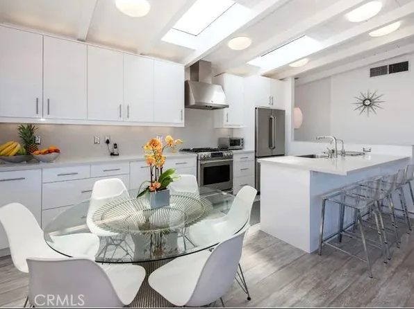 224 39th St, Manhattan Beach, CA 90266