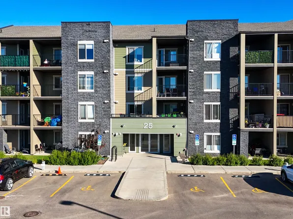 25 Element Dr N #204, Saint Albert, AB T8N 7S1