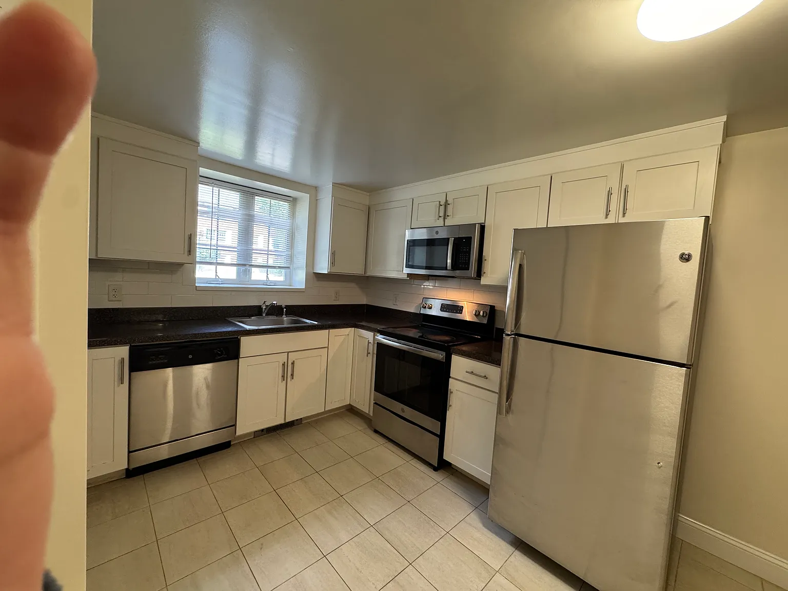 2 bed, $2,650 — Photo 2