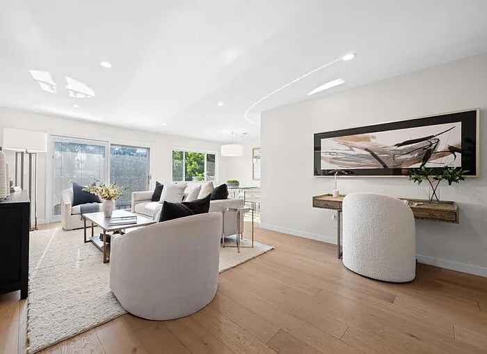 266 S Madison Ave #266 — Photo 8