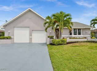 7195 Reymoor Dr, North Fort Myers, FL 33917