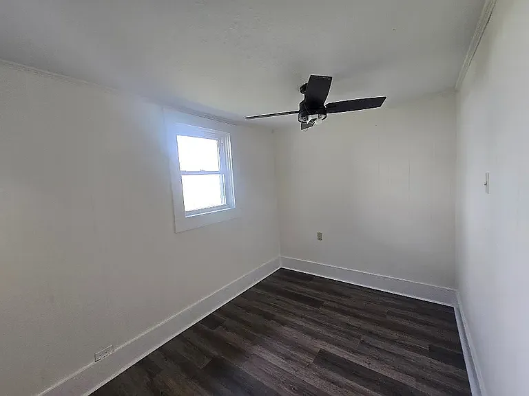 106 Stanley St — Photo 8