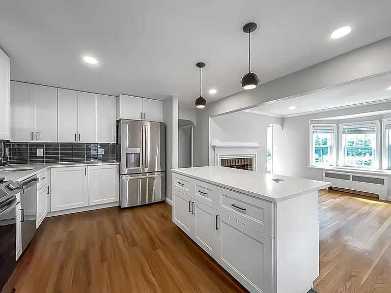 41 Burrwood Rd — Photo 3