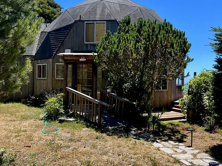Iversen Dr — Photo 22