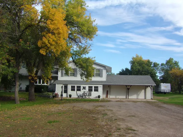 40994 McKinley Pl, Mitchell, SD 57301