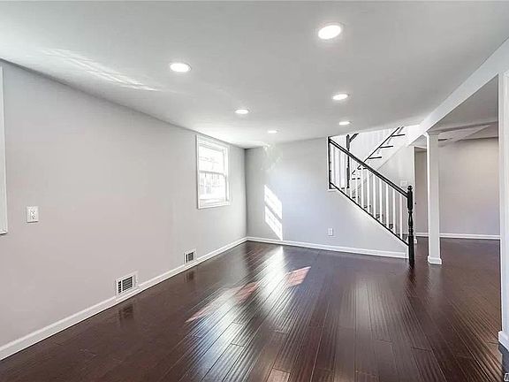 4th image of 7 Possum Ln