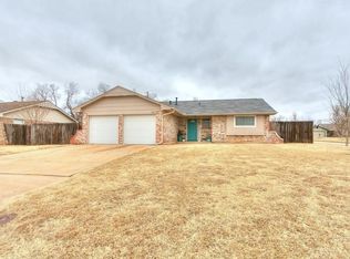 601 Sunset Dr, Edmond, OK 73003