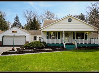 4233 Seneca St, Buffalo, NY 14224